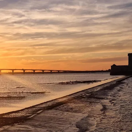 Gorgeous In * Dompierre-sur-Charente